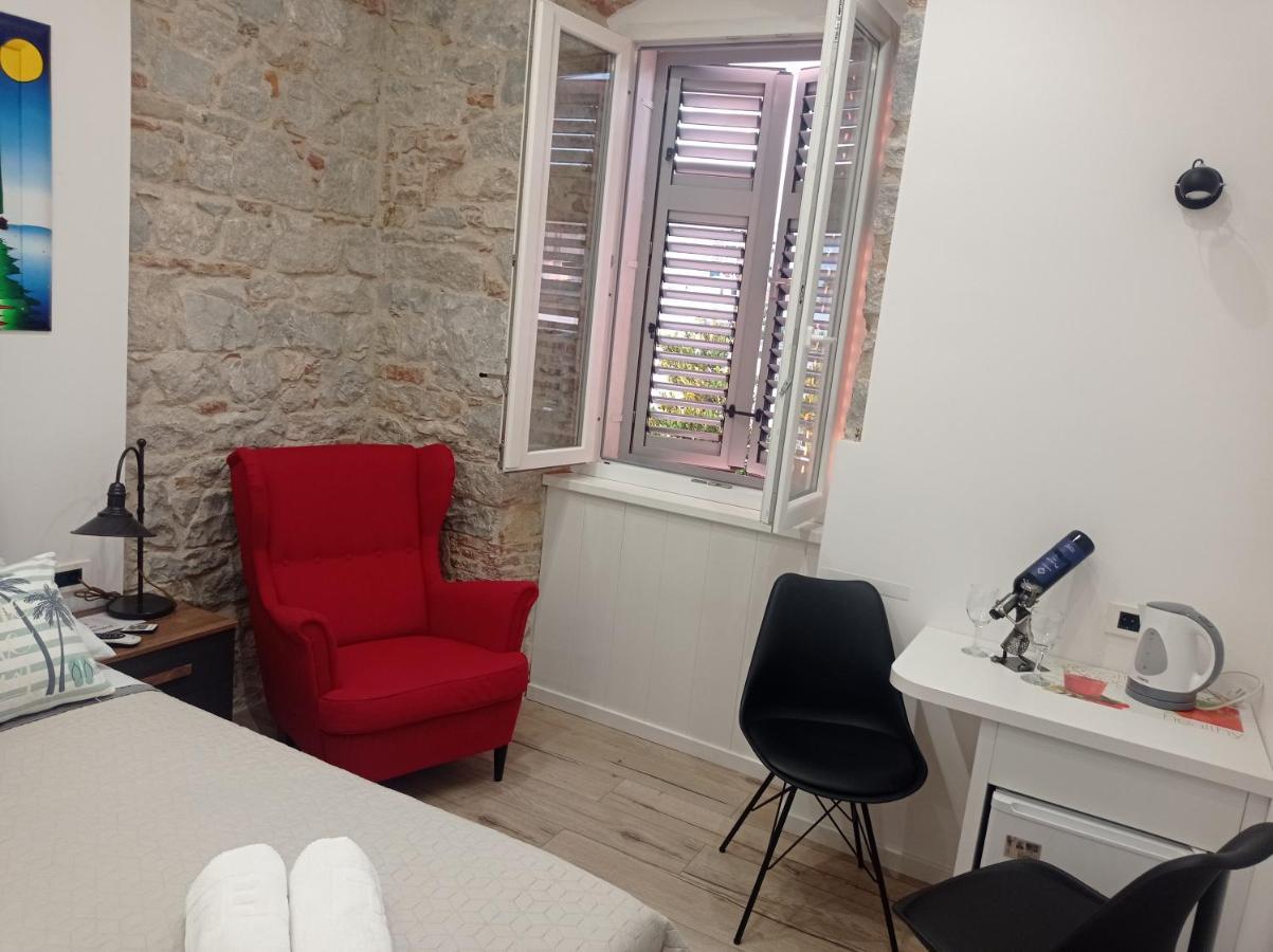 Apartment And Room Perfect Dream In Split Eksteriør bilde